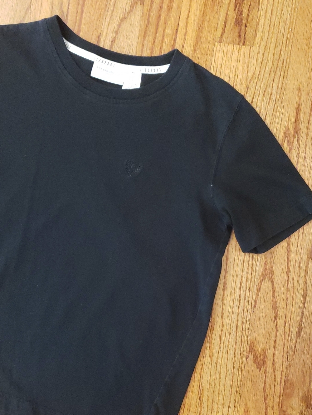 Liz Claiborne Lizsport Black Short-sleeve T-shirt Size: S